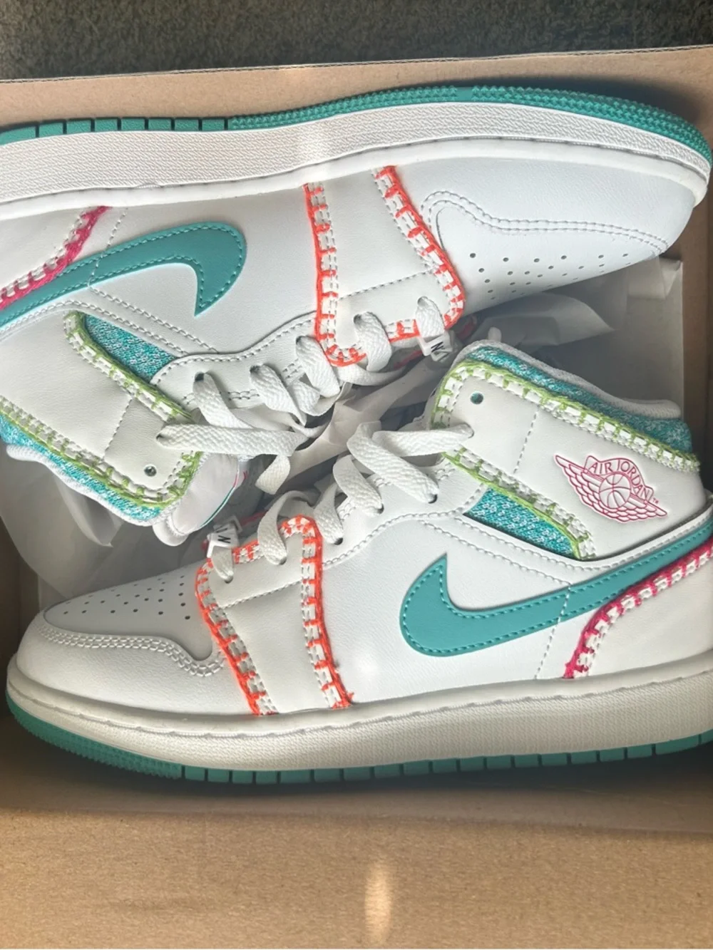Nike Air Jordan 1 Mid SE GS Multi Knit White Teal Rush Pink Orange Youth 4Y - Picture 2 of 10